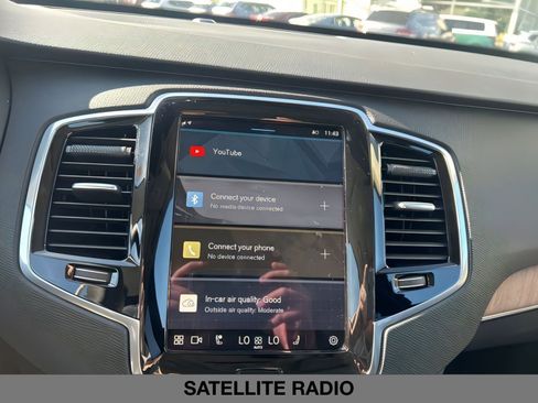 Used 2024 Volvo XC90 B5 Plus image 29