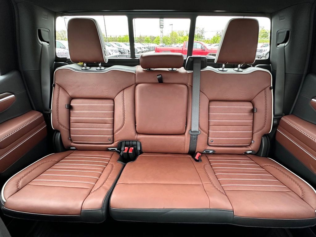 New 2026 GMC Sierra 1500 Denali Ultimate AWD/4WD image 24
