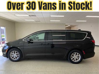 Used 2024 Chrysler Pacifica Touring-L