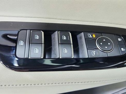 Certified 2025 Nissan Murano SL w/ Cargo Package AWD/4WD image 21
