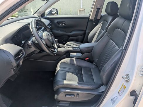 Certified 2024 Honda HR-V EX-L image 14