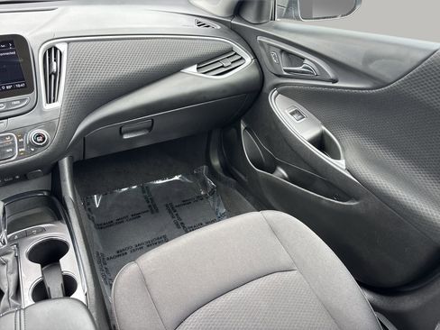 Used 2024 Chevrolet Malibu LT FWD image 15