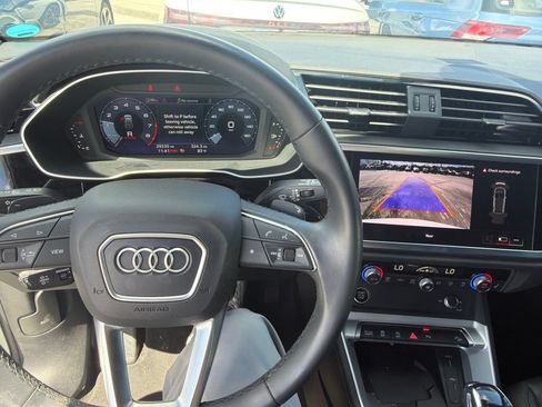 Used 2024 Audi Q3 2.0T Premium w/ Convenience Package AWD/4WD image 7