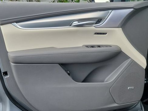 Certified 2024 Cadillac XT5 Premium Luxury FWD image 25