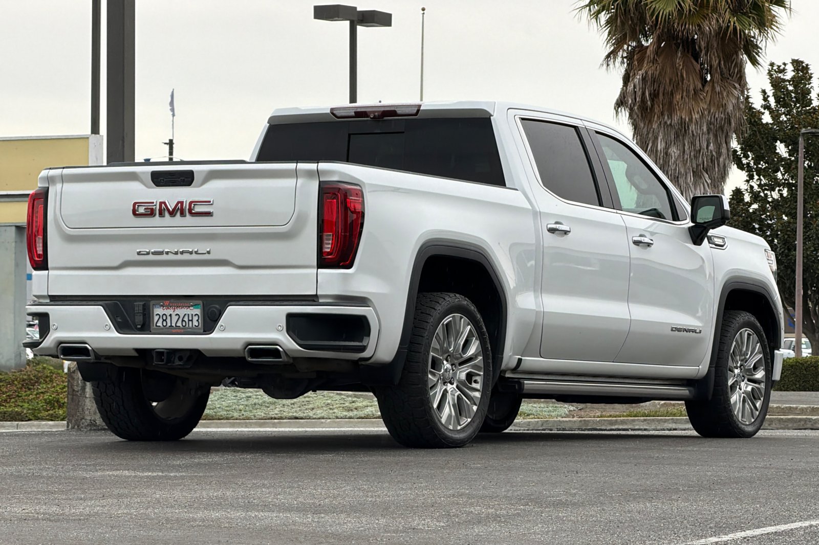 Used 2021 GMC Sierra 1500 Denali w/ Denali Ultimate Package AWD/4WD image 4