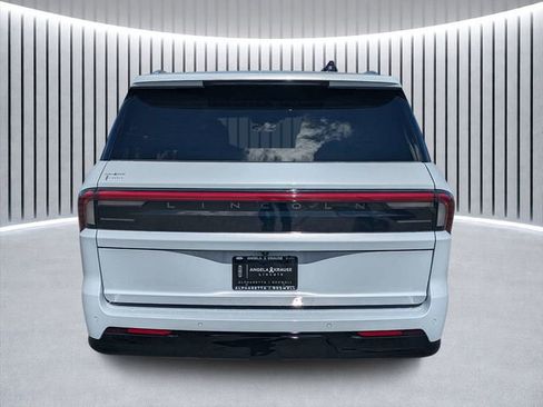 New 2026 Lincoln Navigator L Black Label image 4