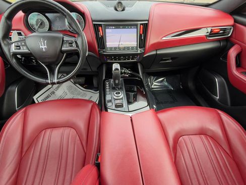 Used 2022 Maserati Levante GT image 44
