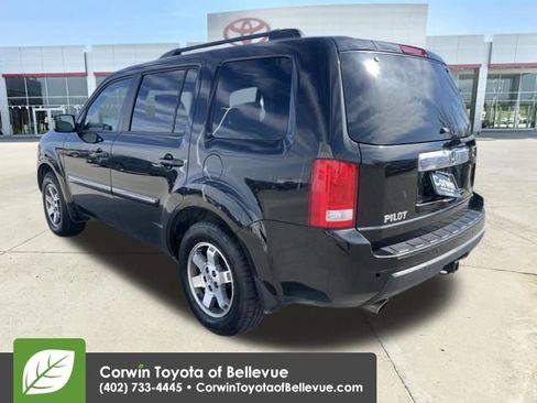 Used 2011 Honda Pilot Touring image 3