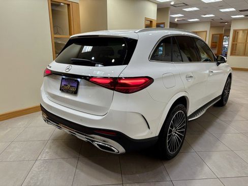 New 2026 Mercedes-Benz GLC 300 image 5
