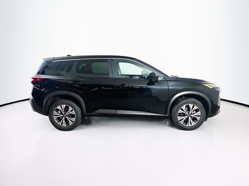 Used 2023 Nissan Rogue SV image 10