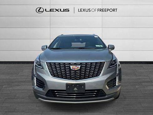 Used 2023 Cadillac XT5 Premium Luxury FWD image 2
