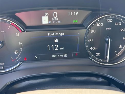 Used 2025 Cadillac XT6 Premium Luxury AWD/4WD image 19