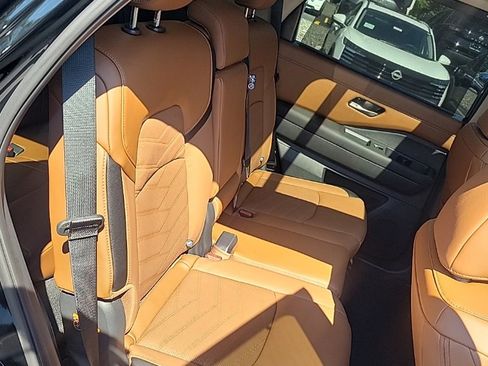 New 2025 Nissan Pathfinder Platinum w/ Cargo Package image 34