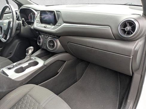 Used 2019 Chevrolet Blazer LT image 20