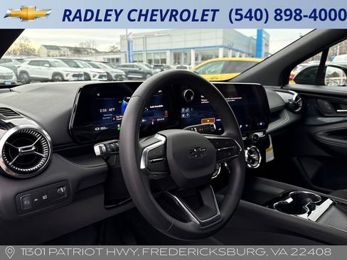 Certified 2025 Chevrolet Blazer EV LT w/ Midnight/Sport Edition image 11