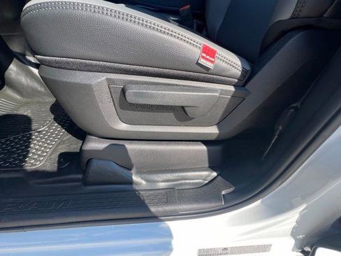 New 2026 RAM 2500 Tradesman image 12