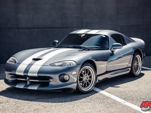 Used 2000 Dodge Viper GTS RWD image 41