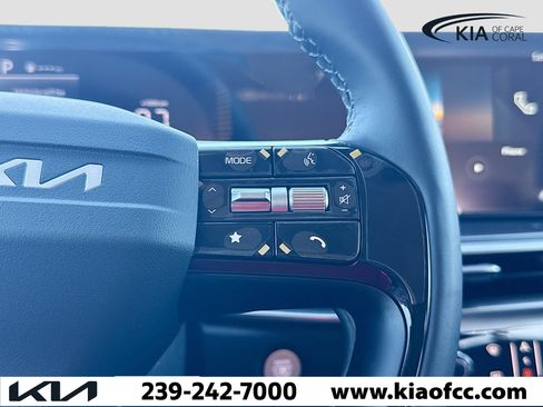 New 2026 Kia Sorento LX image 35