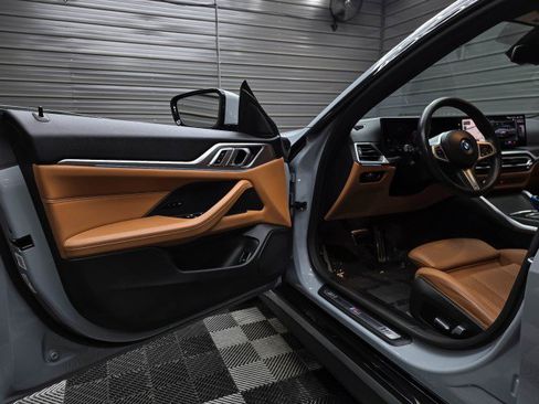 Used 2023 BMW i4 eDrive40 w/ M Sport Package RWD image 33