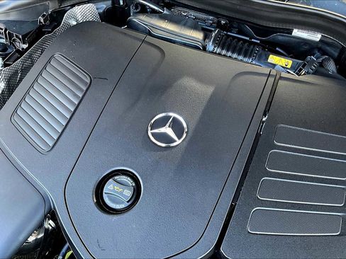 New 2026 Mercedes-Benz GLC 300 image 19