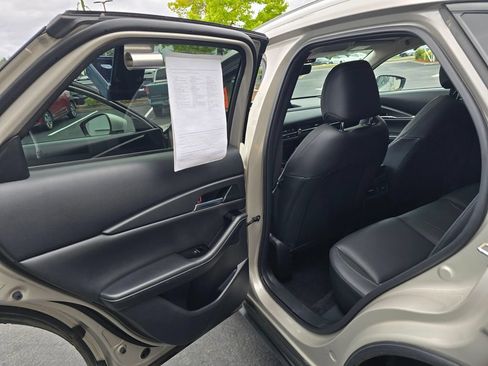 Used 2024 MAZDA CX-30 AWD 2.5 S w/ Preferred Package image 9