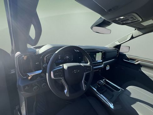 New 2026 Chevrolet Silverado 1500 LT Trail Boss w/ Convenience Package II image 10