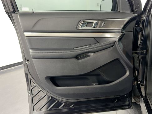 Used 2019 Ford Explorer XLT w/ Equipment Group 202A image 20