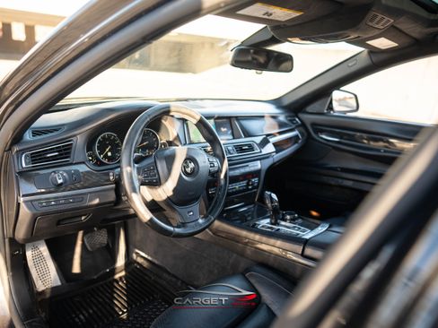 Used 2015 BMW 750Li xDrive image 13