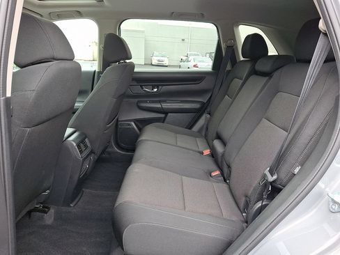 Used 2023 Honda CR-V EX image 10