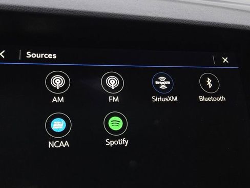 Used 2022 Buick Envision Preferred image 4