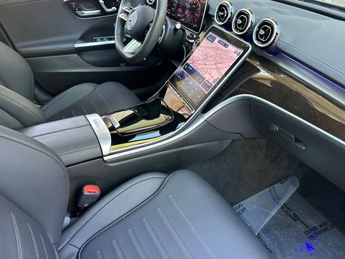 Used 2024 Mercedes-Benz C 300 Sedan image 18