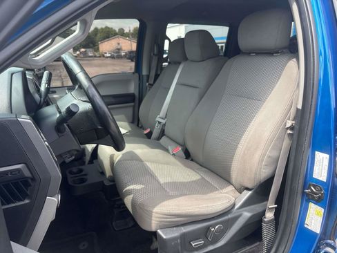 Used 2017 Ford F150 XLT w/ Equipment Group 302A Luxury AWD/4WD image 10