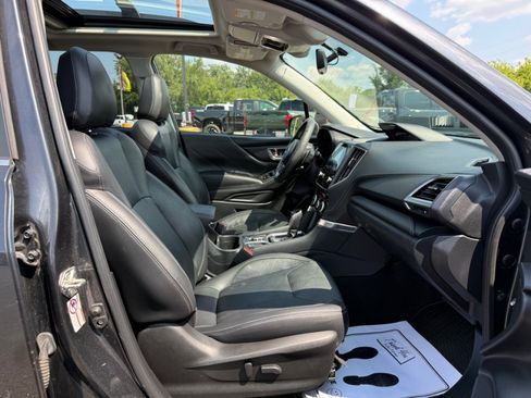 Used 2019 Subaru Forester Touring AWD/4WD image 27