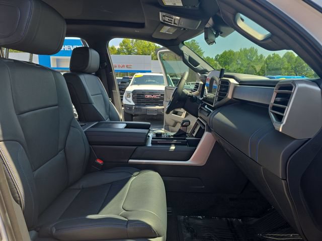 Used 2026 Toyota Tundra Platinum AWD/4WD image 11