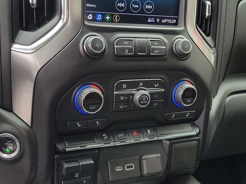 Used 2021 Chevrolet Silverado 1500 LT Trail Boss w/ Bed Protection Package AWD/4WD image 27
