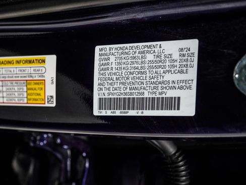Used 2025 Honda Pilot Sport image 39
