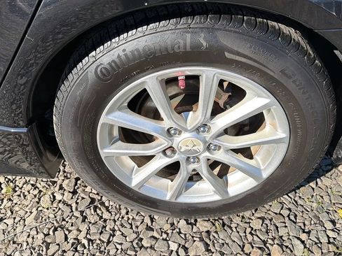 Used 2016 Mitsubishi Lancer ES FWD image 9