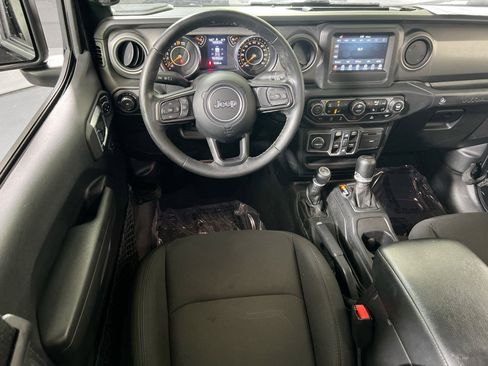 Used 2022 Jeep Wrangler Unlimited Sport AWD/4WD image 21