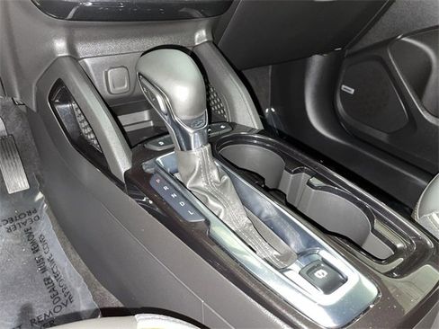 Certified 2025 Chevrolet TrailBlazer ACTIV w/ Convenience Package image 31