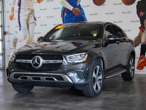 Used 2020 Mercedes-Benz GLC 300 4MATIC Coupe w/ Parking Assistance Package image 22