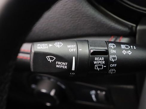 Used 2025 Dodge Durango GT image 38