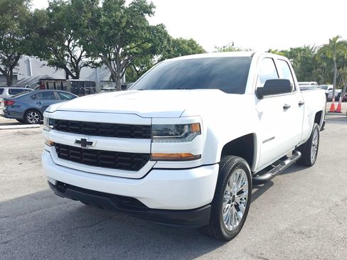Used 2018 Chevrolet Silverado 1500 Custom w/ Rally 1 Edition RWD image 4