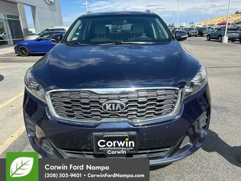 Used 2020 Kia Sorento LX w/ LX I4 Convenience Package AWD/4WD image 2