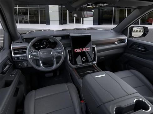 New 2026 GMC Yukon Denali RWD image 15
