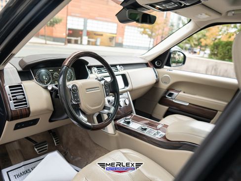 Used 2017 Land Rover Range Rover Supercharged image 13