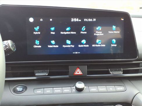 New 2026 Hyundai Elantra Sport FWD image 8