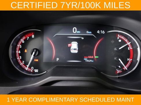 Used 2024 Toyota RAV4 XLE AWD/4WD image 22