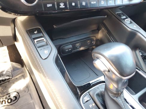 Certified 2023 Kia Telluride SX image 23