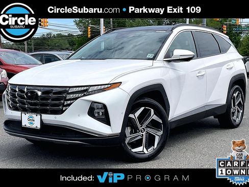 Used 2022 Hyundai Tucson Limited w/ Cargo Package AWD/4WD image 1