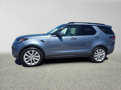 Used 2023 Land Rover Discovery S AWD/4WD image 2